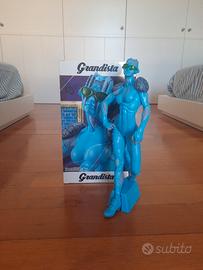 Statuetta Jojo Stone Free