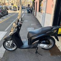 Honda SH 150 DD - 2011 - PERMUTE