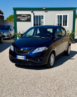 Lancia Ypsilon 1.3 MJT 16V 80 CV 5 porte S&S Gold