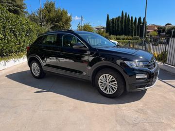 Volkswagen T-Roc 2.0 TDI SCR 150 CV DSG 4MOTION Ad