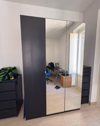 armadio con cassettiere IKEA con Tavolo da ufficio