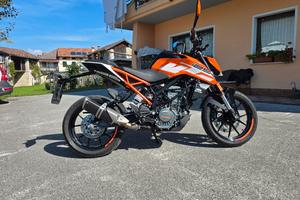ktm Duke 125   '17