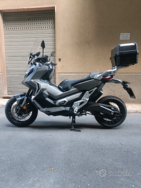 X-adv 750