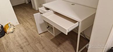 Scrivania Ikea