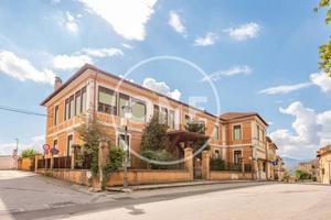 Villa di 366 m² con più di 5 locali a Magliano de'