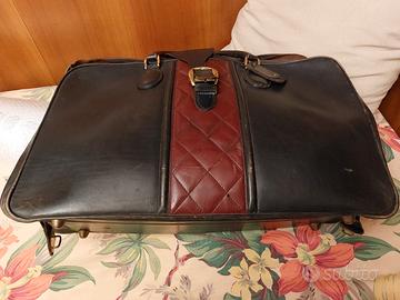 valigia in puro cuoio ,vintage