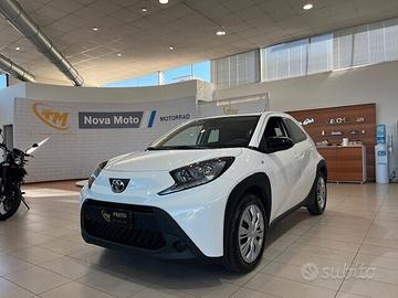 Toyota Aygo X 1.0 Active 72cv s-cvt *NEOPATENTATI*