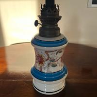 Antica lampada ad olio