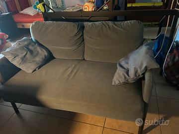 Divano 2 posti