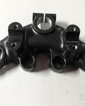 Piastra sterzo originale kawasaki z 900 1000 NUOVA