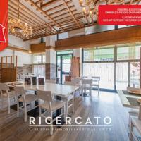 Interessante locale commerciale in Via Nazario Sau