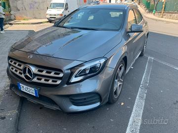 Mercedes-Benz GLA 200d Automatic Premium (x156)