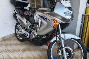 HONDA TRANSALP 560