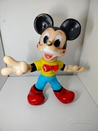Topolino pupazzo in plastica 