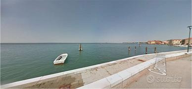 Pellestrina fronte laguna palazzina terra cielo