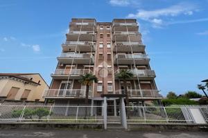 2 LOCALI A GIUSSANO