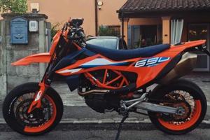 ktm 690 smc r 2023