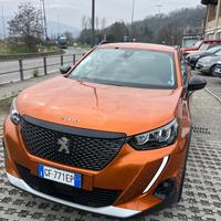 Peugeot 2008 BlueHDi 110 S&S Allure Pack