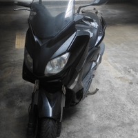 Xmax250 anno 2010
