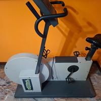 Cyclette Technogym Bikerace HC600