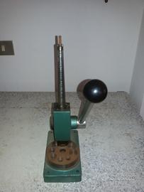 allarga stringi fedi