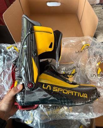 La sportiva stratos V 26