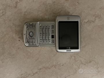 Cellulare LG U900