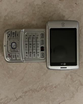 Cellulare LG U900