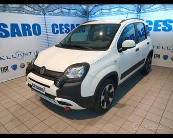 FIAT New Panda 1.0 firefly hybrid Cross s&s 70cv