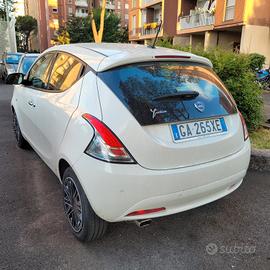 LANCIA Y ECOCHIC GPL