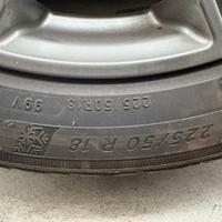 4 Cerchioni più 4 gomme da neve