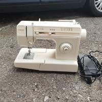 Macchina da cucire Singer