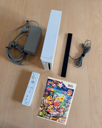 Lotto console Wii completa + Mario Party 9