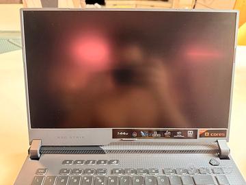 Asus ROG Strix g15 g513ic
