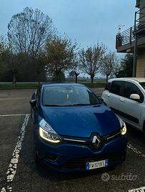 Clio 90Cv benzina/gpl NEOPATENTATI