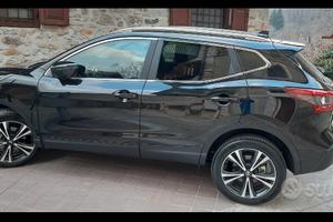 Nissan Qasquai 1.7 4wd N-connecta 