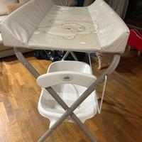 Bagnetto con fasciatoio pieghevole CAM – come nuov