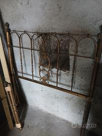 letto singolo in ottone