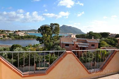 Trilocale vista mare + auto DAL 7 AGOSTO