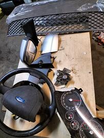 Ford Fiesta 5° serie ricambi vari