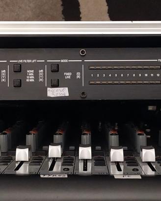 DBX AFS224, soppressore di feedback 24 filtri