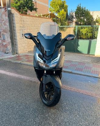 Honda Forza 125 2017 abs