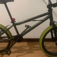 BMX Verde