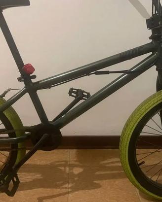 BMX Verde