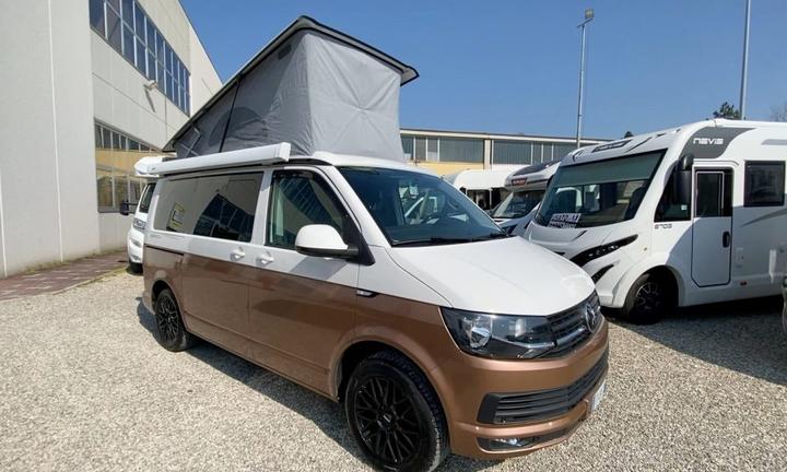 VOLKSWAGEN Volkswagen California Beach
