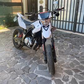 YAMAHA WR125X