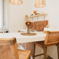 2 appart ristrut. e arred + attività casa vacanza