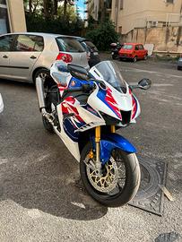 Honda cbr1000rr-r sp