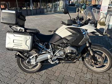 BMW R1200gs