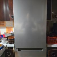 Indesit INFC9 TI22X Frigorifero combinato